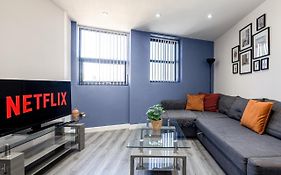 Stunning 1 Bed Apartment In The Heart Of Stockport