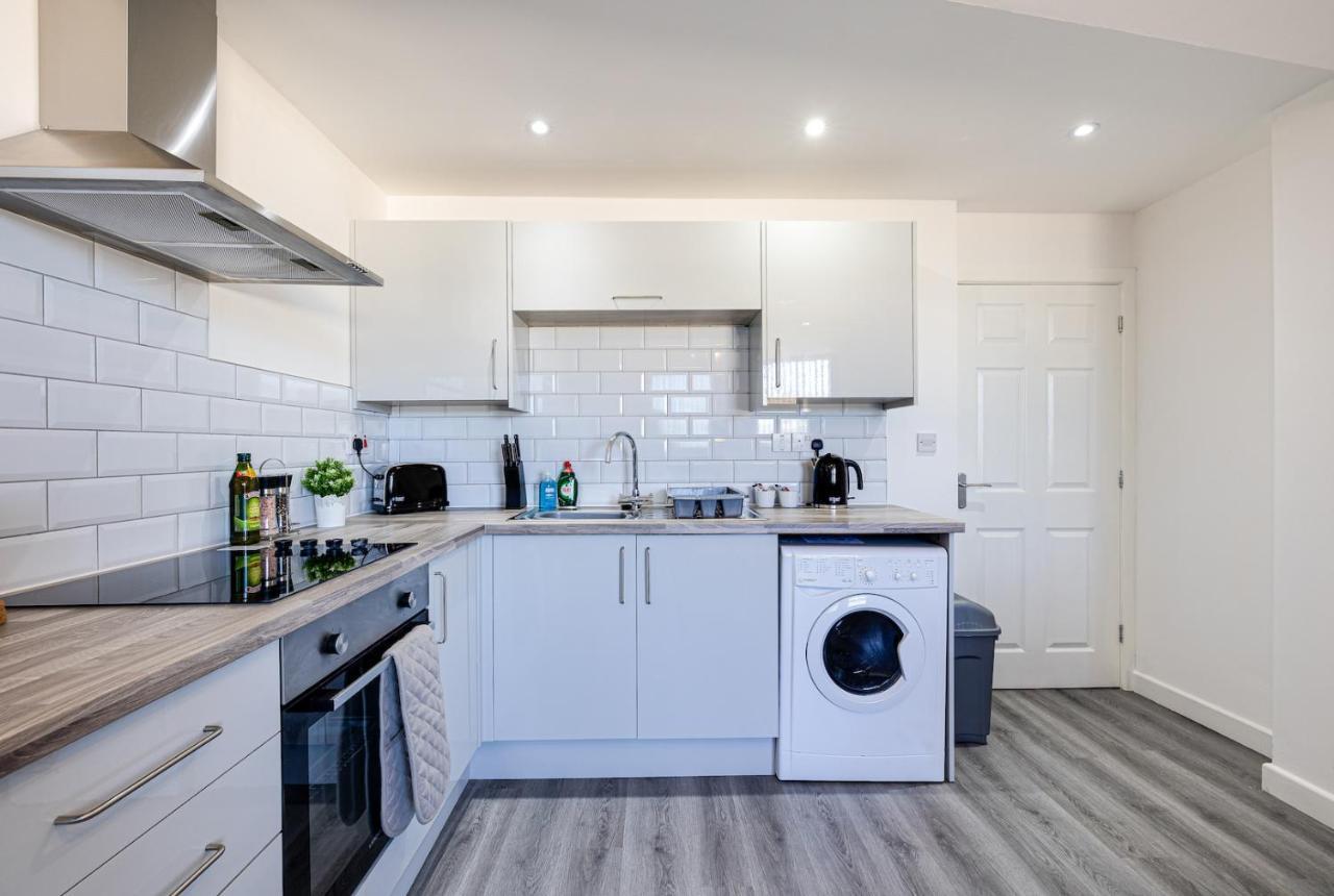 Stunning 1 Bed Apartment In The Heart Of Stockport Exterior photo